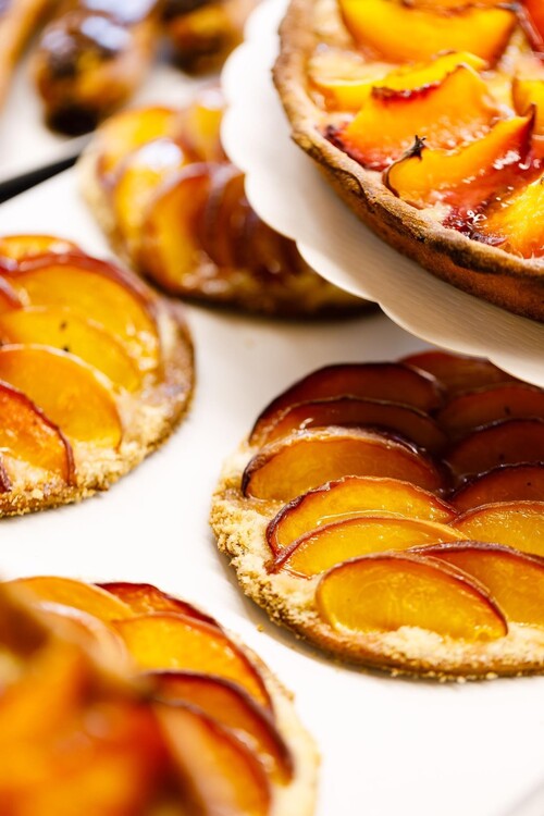 Mmmm... the delicious juicy peaches are back!